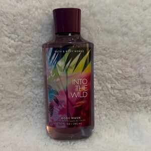 Bath & Body Works Into the Wild Body Wash - Multicolor